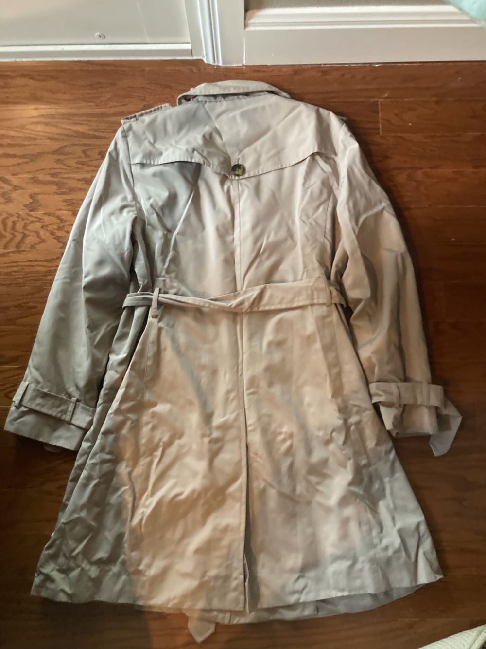London Fog Women's Light Beige Double-Breasted Trench Coat with Belt - Picture 2 of 3